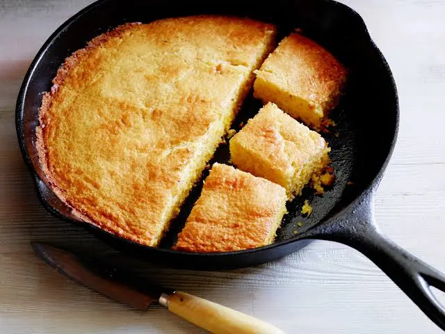 Skillet Cornbread